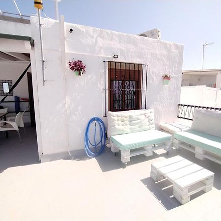 Casa Velazquez Con Terraza Privada Villa Conil De La Frontera Luaran gambar